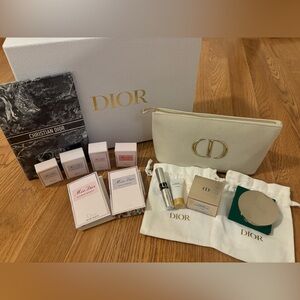 Dior Prestige Pouch Gift Set